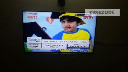 Kid modelling photoshoot