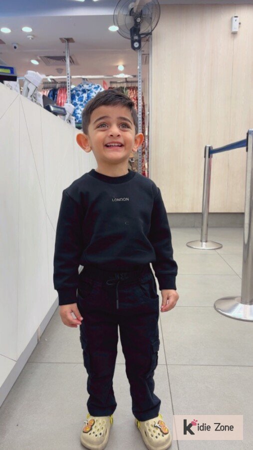 136C2A26-EC8A-4689-8885-0E23486D922E