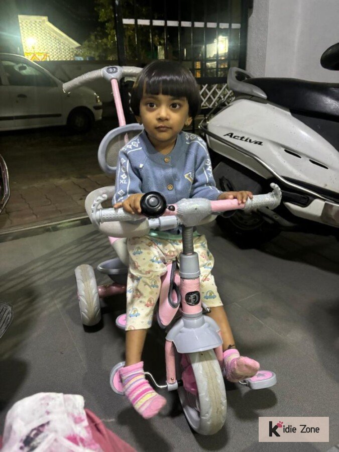 Divisha vinay rajpuria image Divisha vinay rajpuria