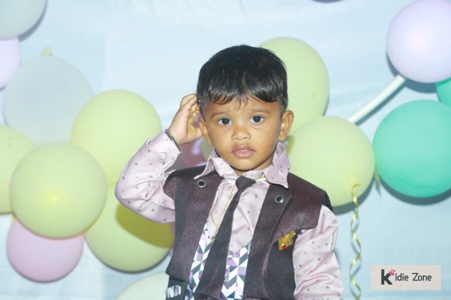 Reyansh vijay image Reyansh vijay