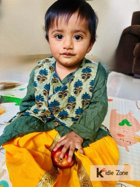Neel Mukund