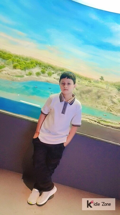 Kavyansh kaushik image Kavyansh kaushik