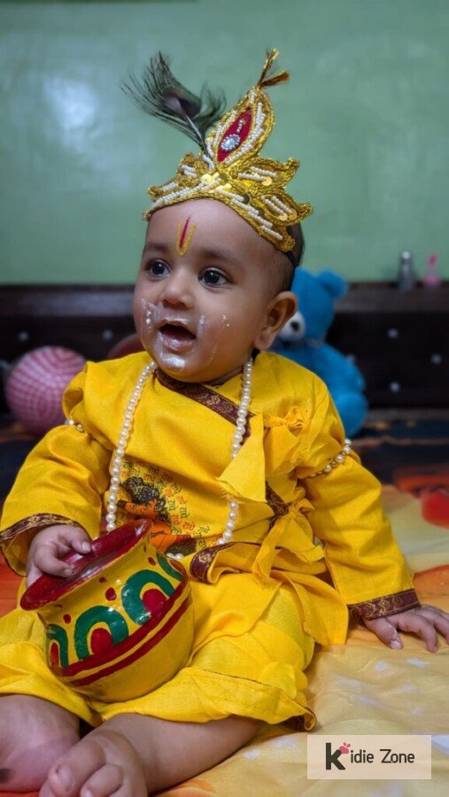 Divyam Mishra image Divyam Mishra